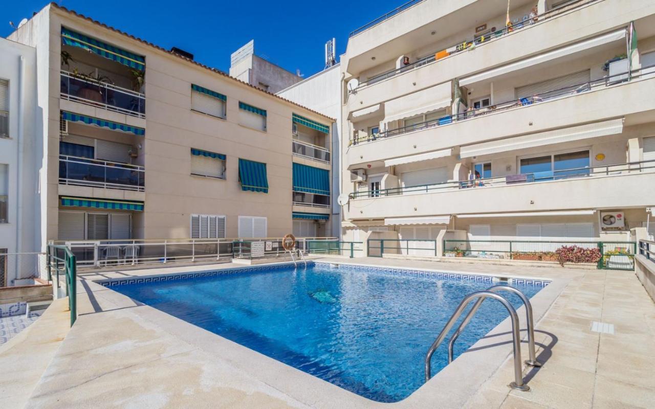 Apartamento En El Centro De 카라펠 외부 사진